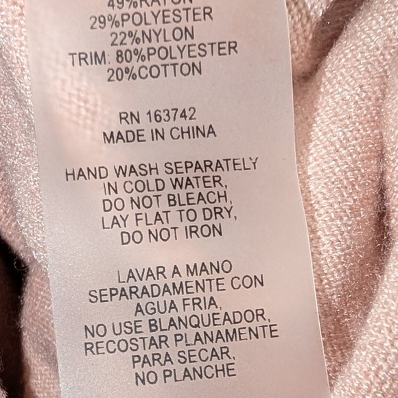 Vila Milano Butterfly Collar Pink Sweater Embroidered - Picture 4 of 4